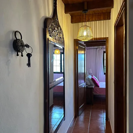 Vila Luxury Canarian With Large Pool And Teguise (Lanzarote)