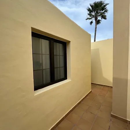 Luxury Canarian With Large Pool And Vila Teguise (Lanzarote)