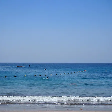 Luxury Canarian With Large Pool And Vila Teguise (Lanzarote)